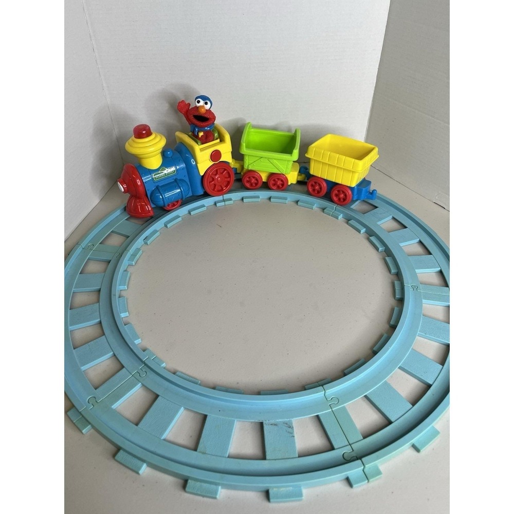 Vintage Elmo Express Train Engine Tyco Sesame Street 1997 w/track